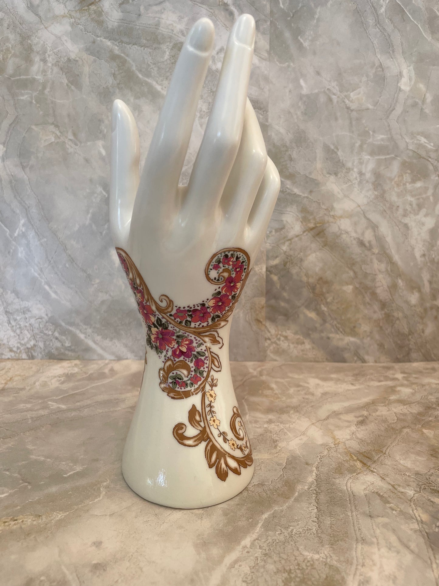 Decorative Ring Display Stand